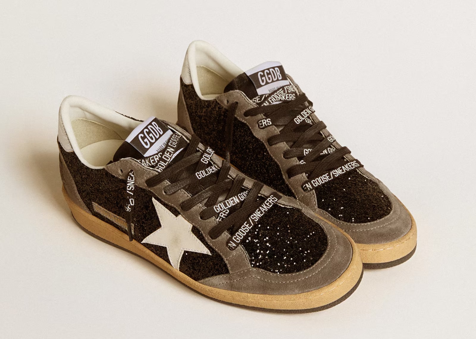 GOLDEN GOOSE BALL-STAR BLACK GLITTER GRAY WHITE (W)