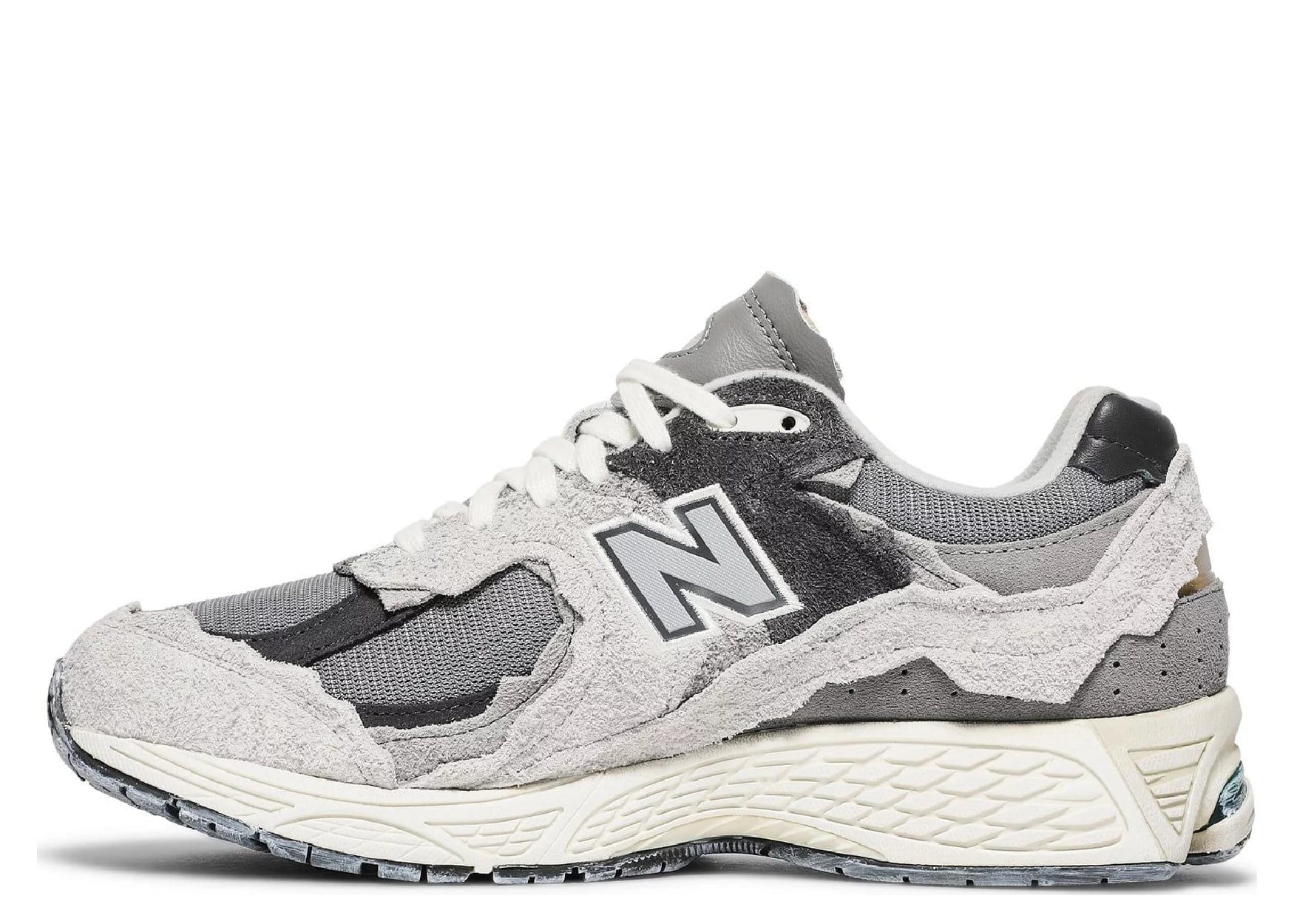 NEW BALANCE 2002R PROTECTION PACK RAIN CLOUD