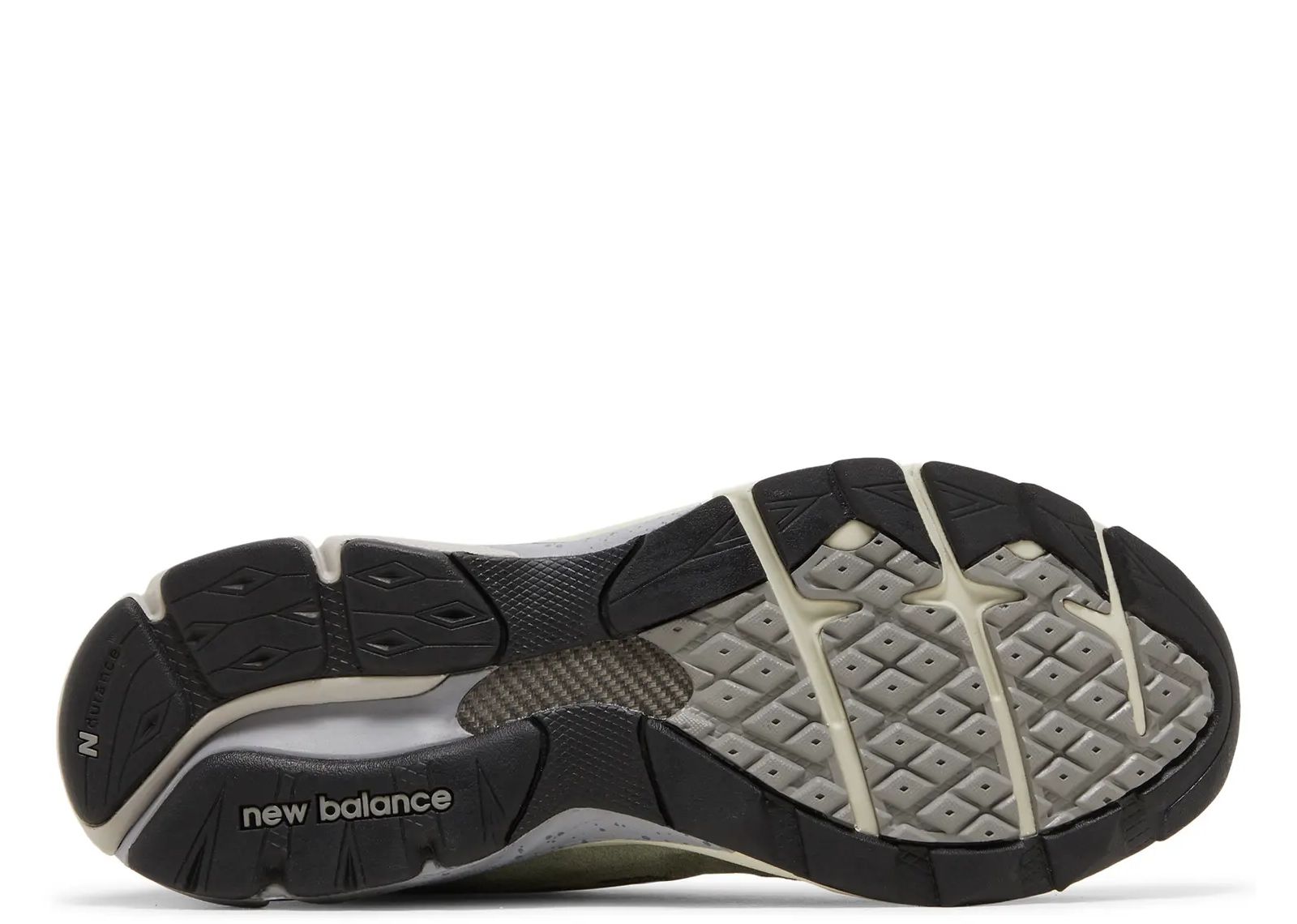 NEW BALANCE 990V3 MIUSA PATTA KEEP YOUR FAMILY CLOSE