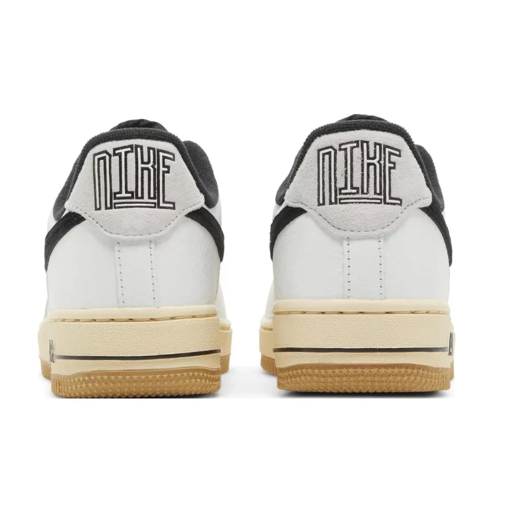 NİKE AIR FORCE 1 ’07 LX LOW COMMAND FORCE SUMMIT WHITE BLACK