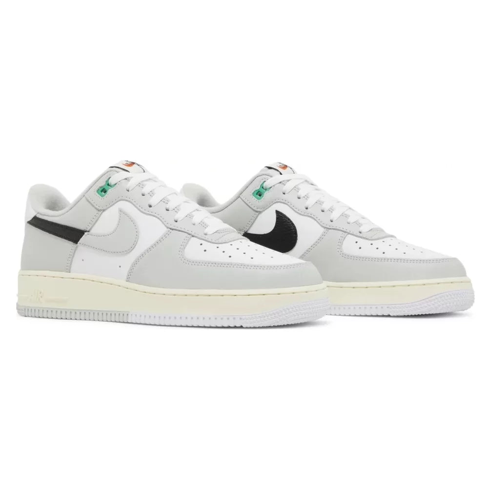 NİKE AIR FORCE 1 LOW ’07 LV8 SPLIT LIGHT SILVER