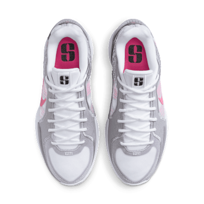 NİKE SABRINA 2 WHITE/CEMENT GREY EP