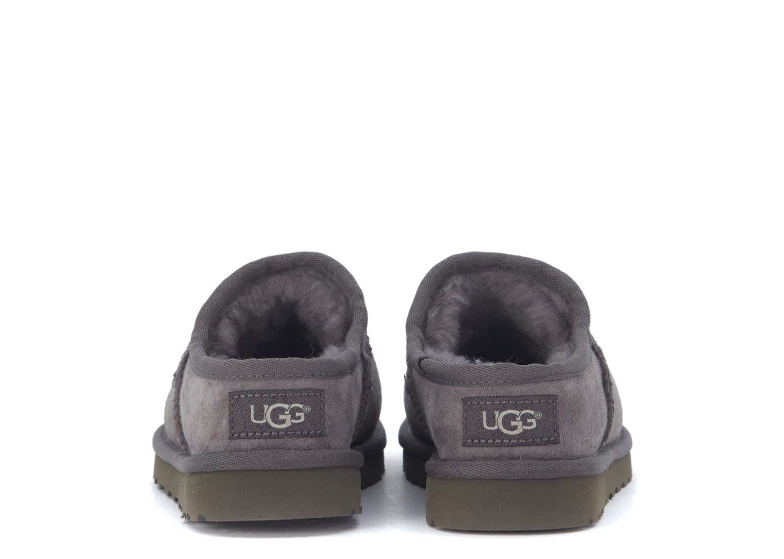 UGG CLASSIC SLIPPER GREY