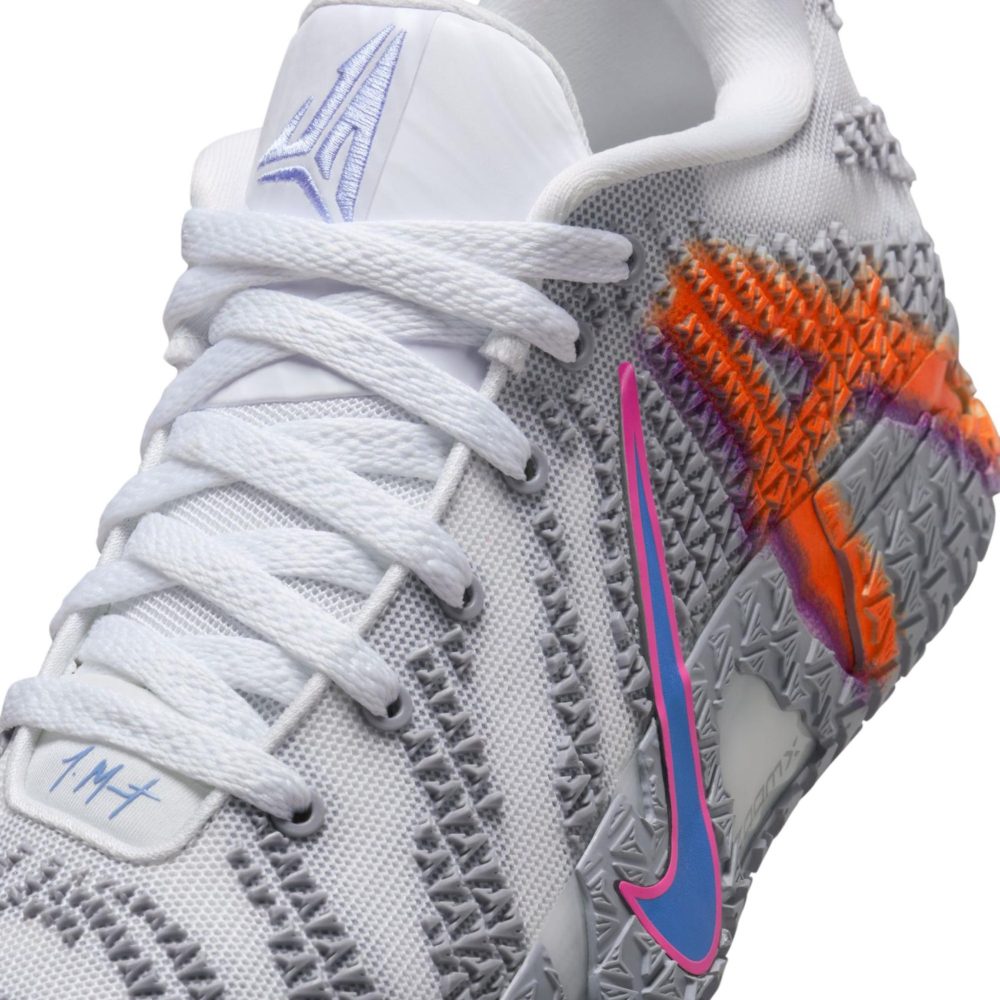 NİKE JA 3 LIGHT SHOW