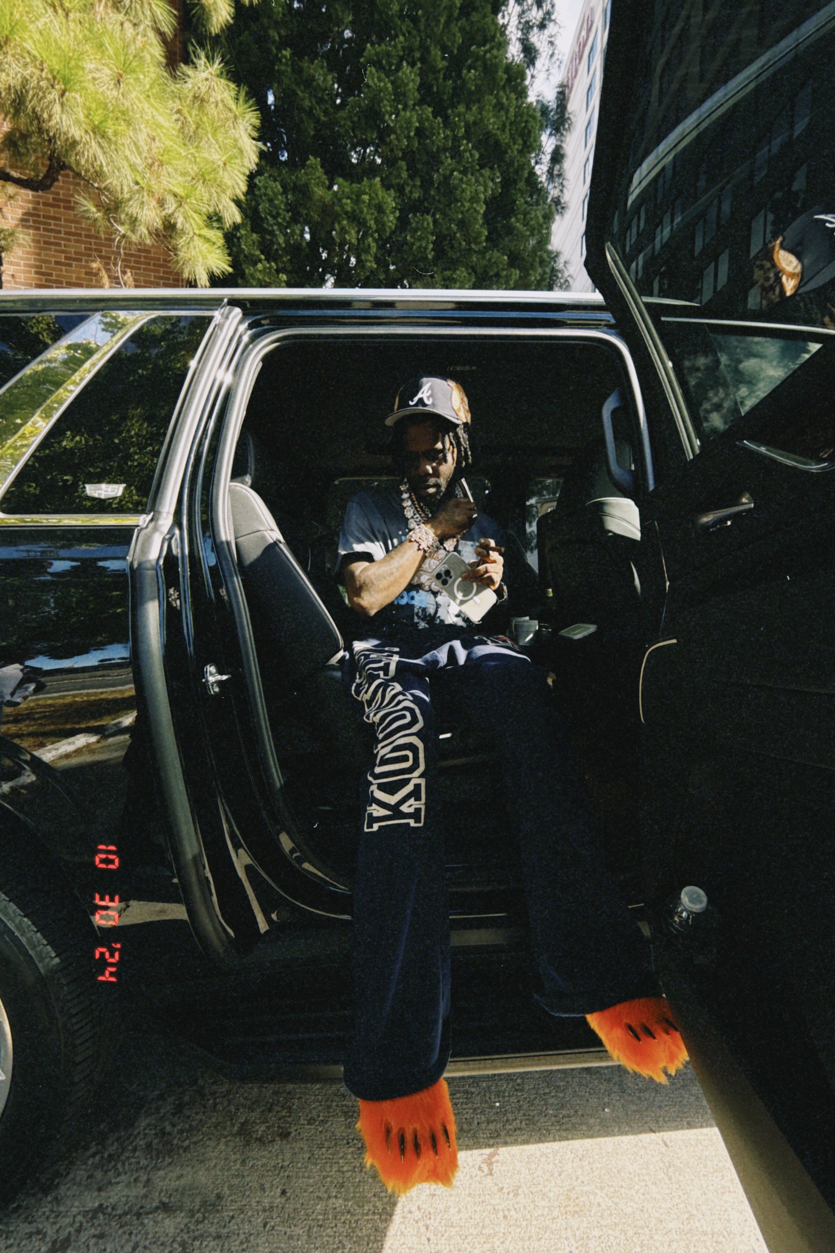 GLORANGE BEAR CLAW MULES (ORANGE)