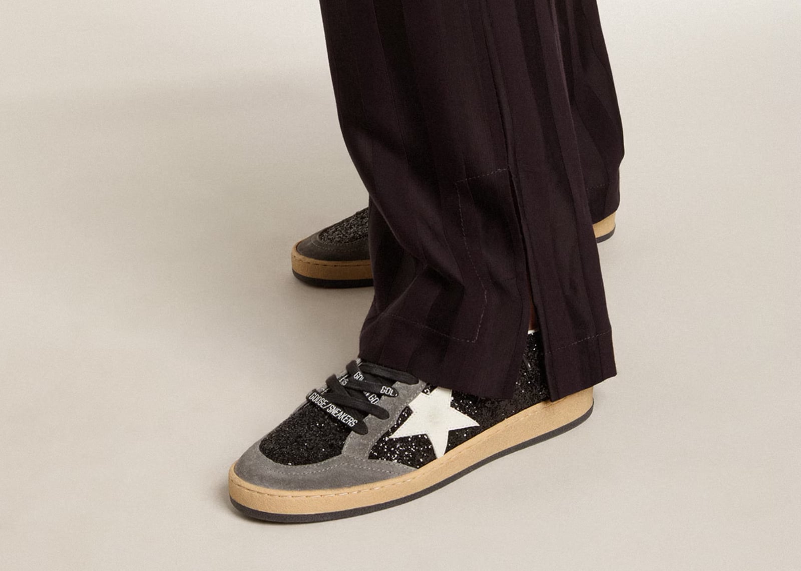 GOLDEN GOOSE BALL-STAR BLACK GLITTER GRAY WHITE (W)