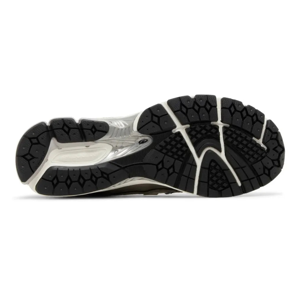 NEW BALANCE 1906R SILVER BLACK