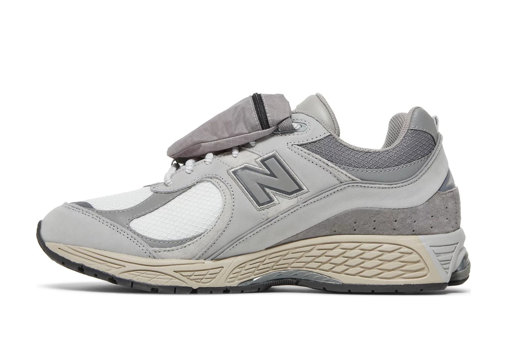 NEW BALANCE 2002R GREY POCKET