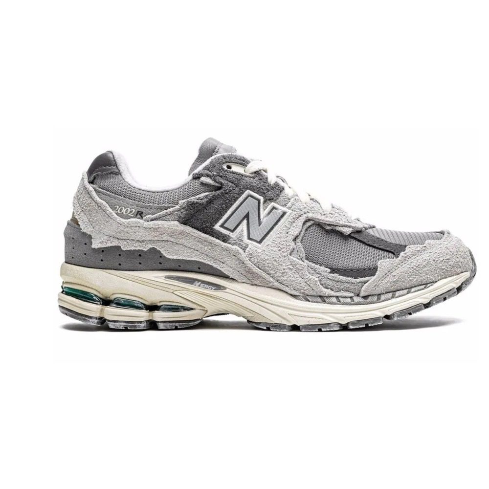 NEW BALANCE 2002R PROTECTION PACK RAIN CLOUD