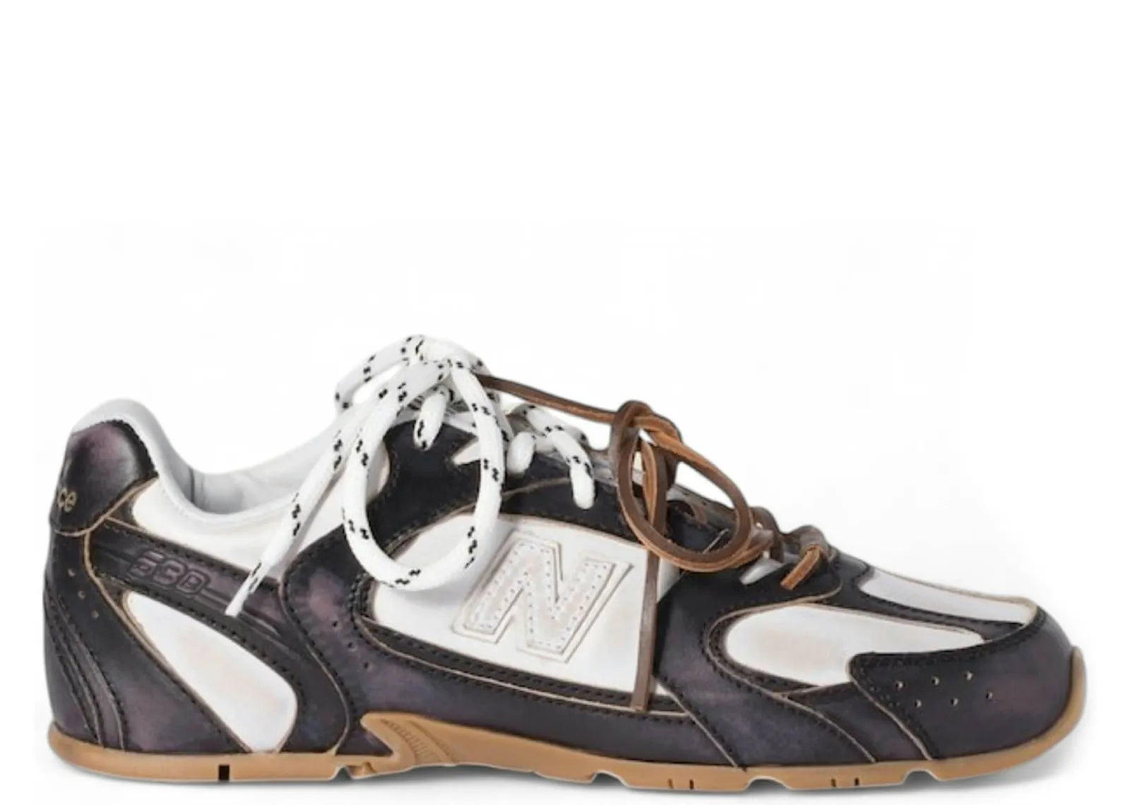 NEW BALANCE 530 SL DECO MIU MIU BLACK WHITE