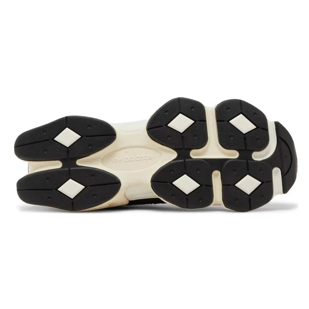 NEW BALANCE 9060 BLACK WHITE