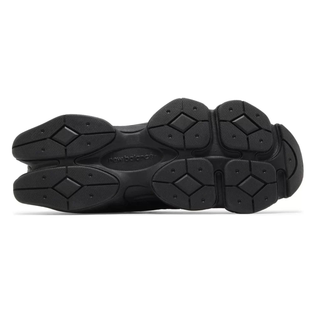NEW BALANCE 9060 TRIPLE BLACK