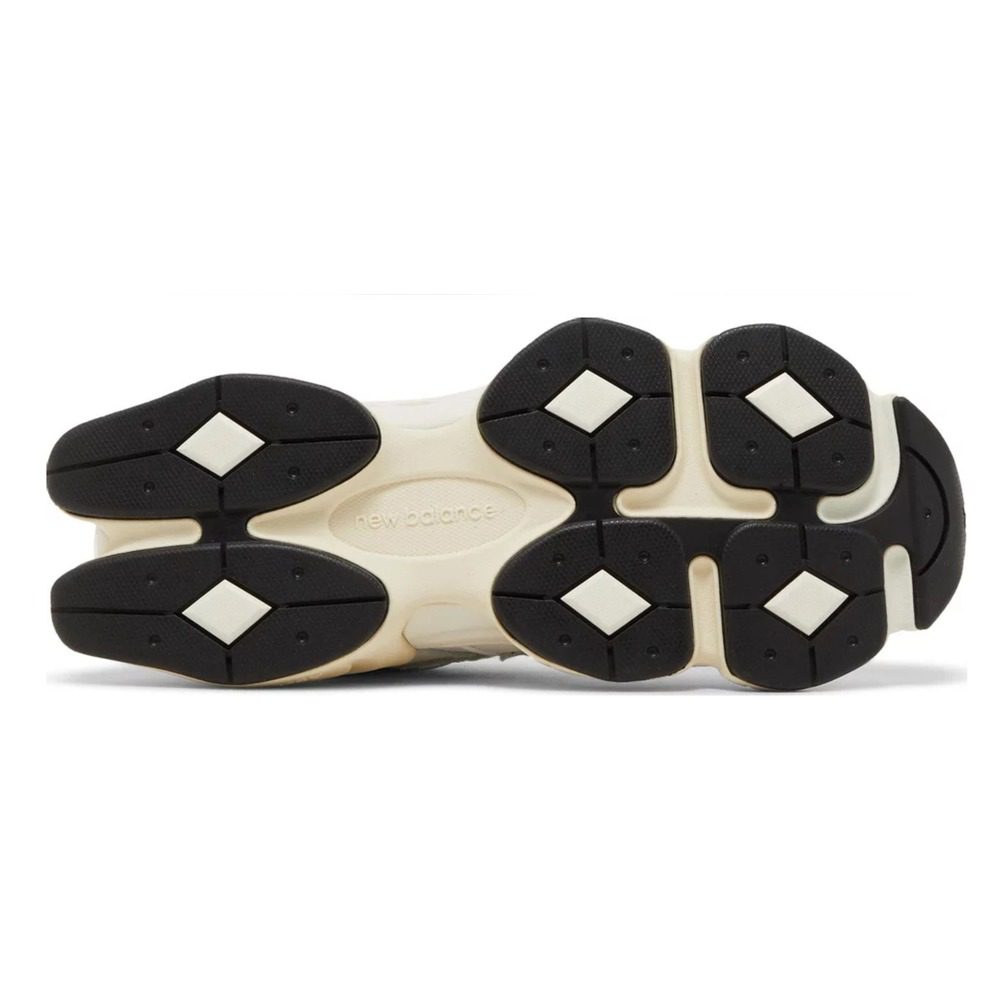 NEW BALANCE 9060 WHITE BLACK