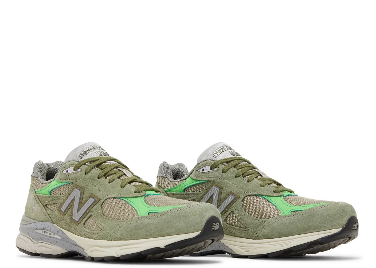 NEW BALANCE 990V3 MIUSA PATTA KEEP YOUR FAMILY CLOSE