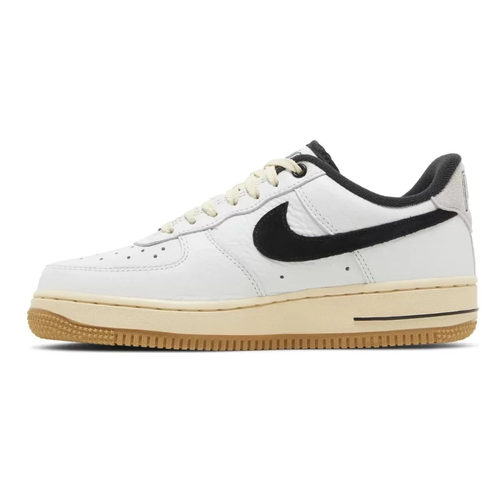 NİKE AIR FORCE 1 ’07 LX LOW COMMAND FORCE SUMMIT WHITE BLACK