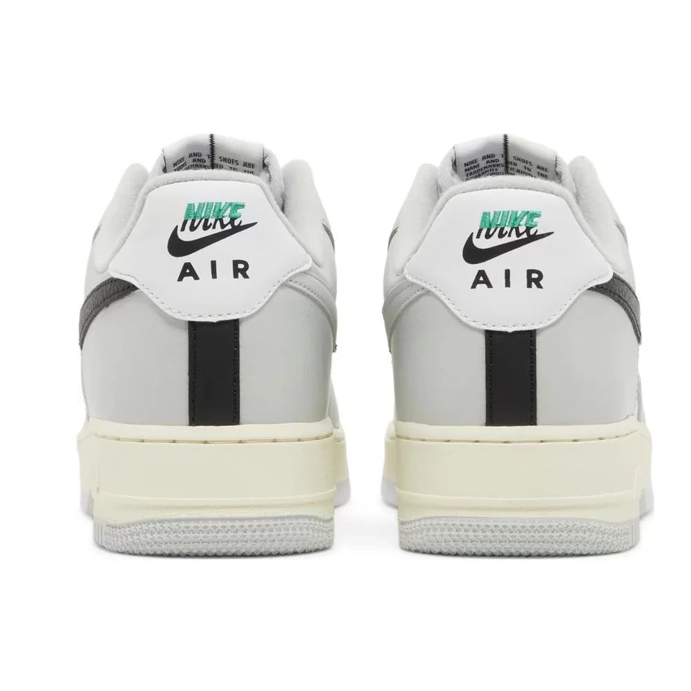 NİKE AIR FORCE 1 LOW ’07 LV8 SPLIT LIGHT SILVER