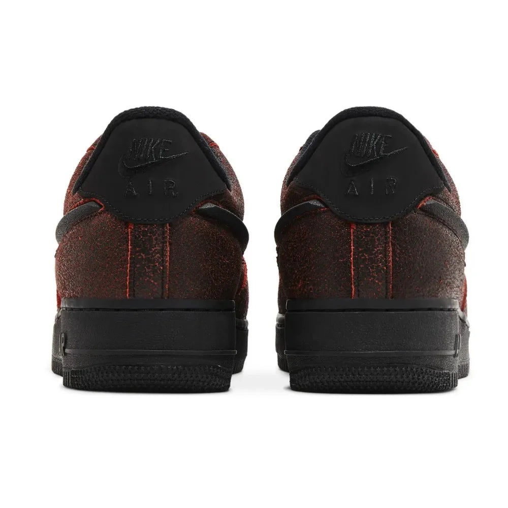 NİKE AIR FORCE 1 LOW RETRO QS HALLOWEEN SKULL