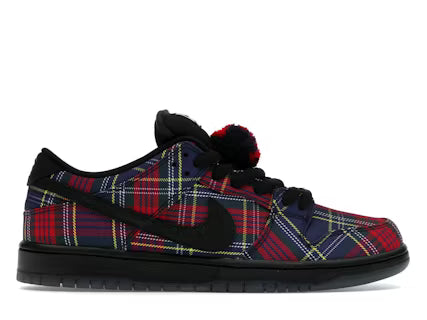 NARDWUAR X NIKE DUNK