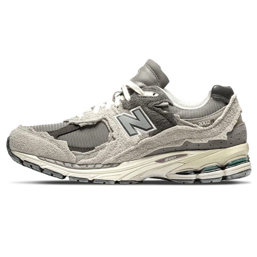 NEW BALANCE 2002R PROTECTION PACK RAIN CLOUD